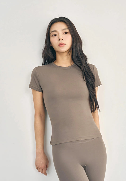 ADEVA オールデイ ショートスリーブ (Hazelnut Brown)